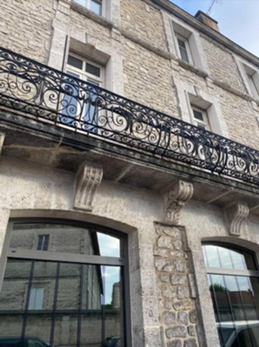 Superbe Studio Centre Ville * Clim * Wifi * Haut De Gamme * Angoulême Eksteriør billede